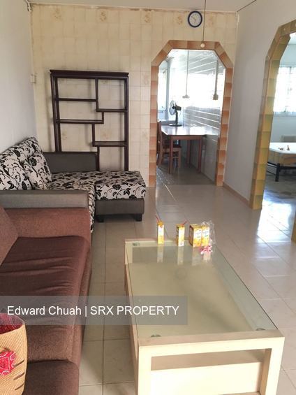 Woodlands Street 13 thumbnail photo